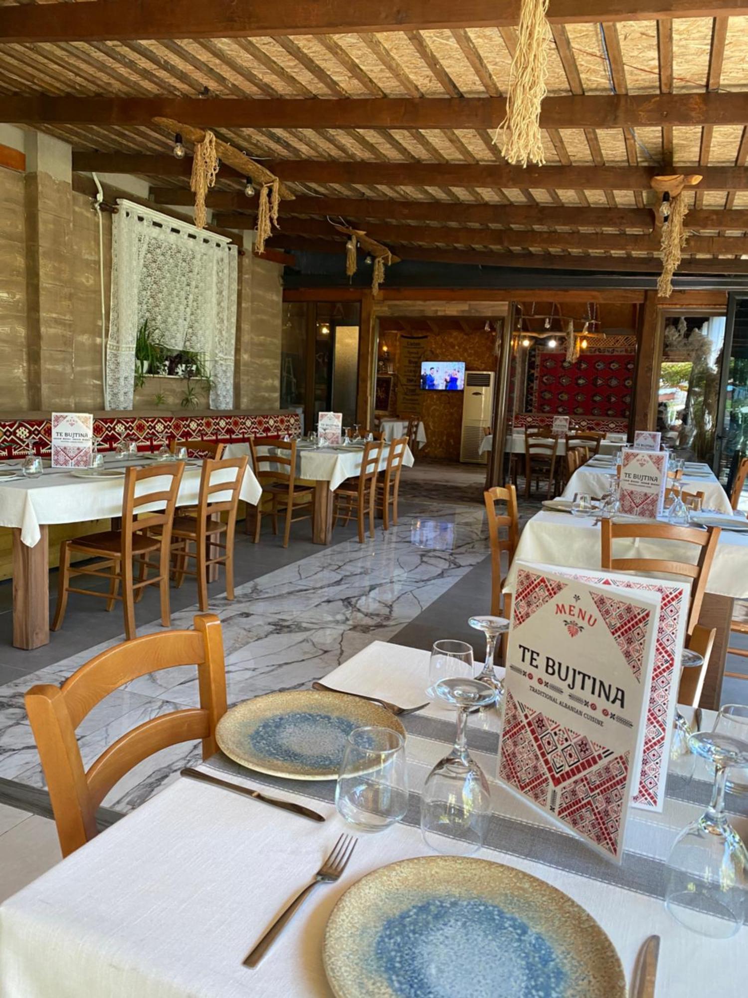 Te Bujtina Hotel- Cozy Stay With Traditional Breakfast Near Beach غوليم المظهر الخارجي الصورة